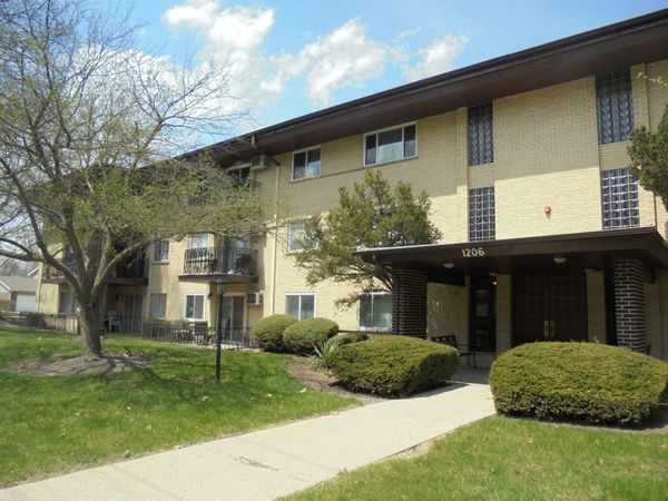 1206 E FAIRVIEW Street , Unit 102, Arlington Heights, IL 60005