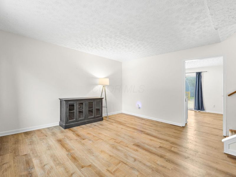1301 Saffron Place , Galloway, OH 43119 Photo 8