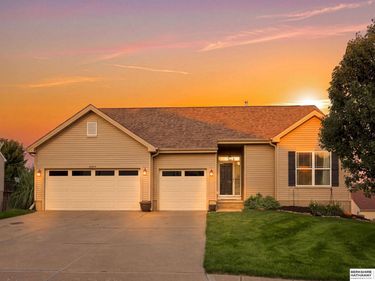 10909 S 111th Street, Papillion, NE 68046