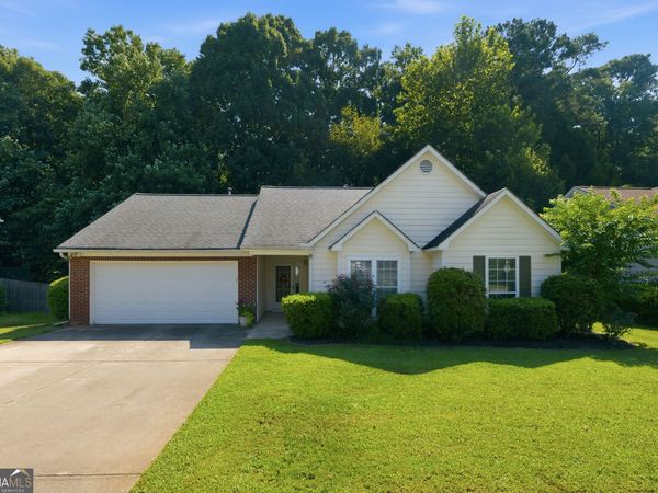 1059 Athena Court, Acworth, GA 30101