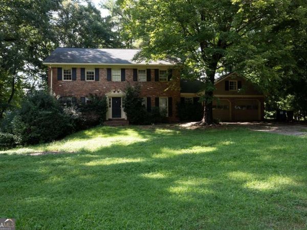 3240 Birchfield Trace, Marietta, GA 30068