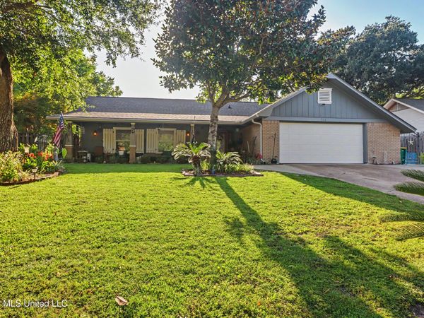 211 Mcguire Drive, Long Beach, MS 39560