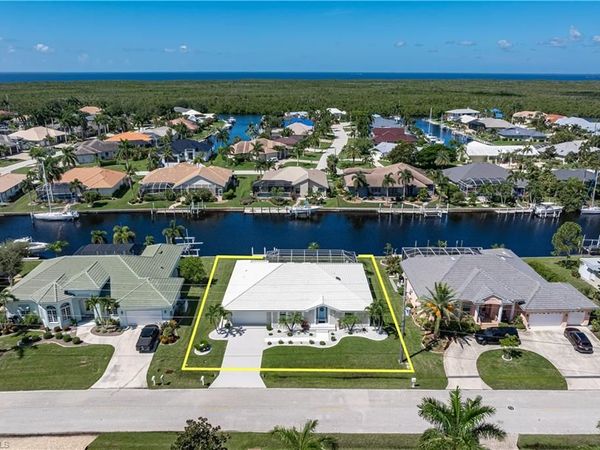 1723 Suzi ST, PUNTA GORDA, FL 33950