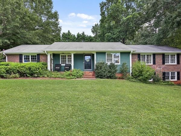 462 Stewart Avenue NW, Marietta, GA 30064