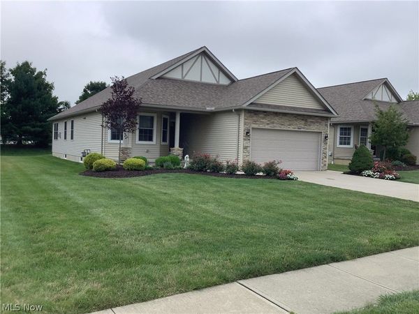 1123 Hunting Hollow , Grafton, OH 44044