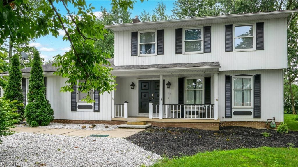 134 Hurd Road, Aurora, OH 44202 Main Photo