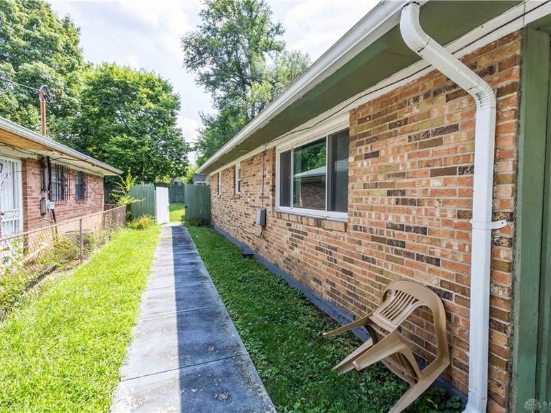 766 Goodlow Avenue, Dayton, OH 45417 Photo 13