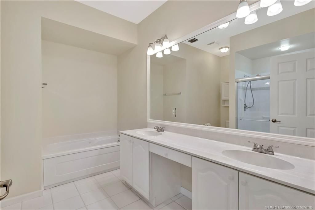 6797 SE Warwick Lane , Stuart, FL 34997 Photo