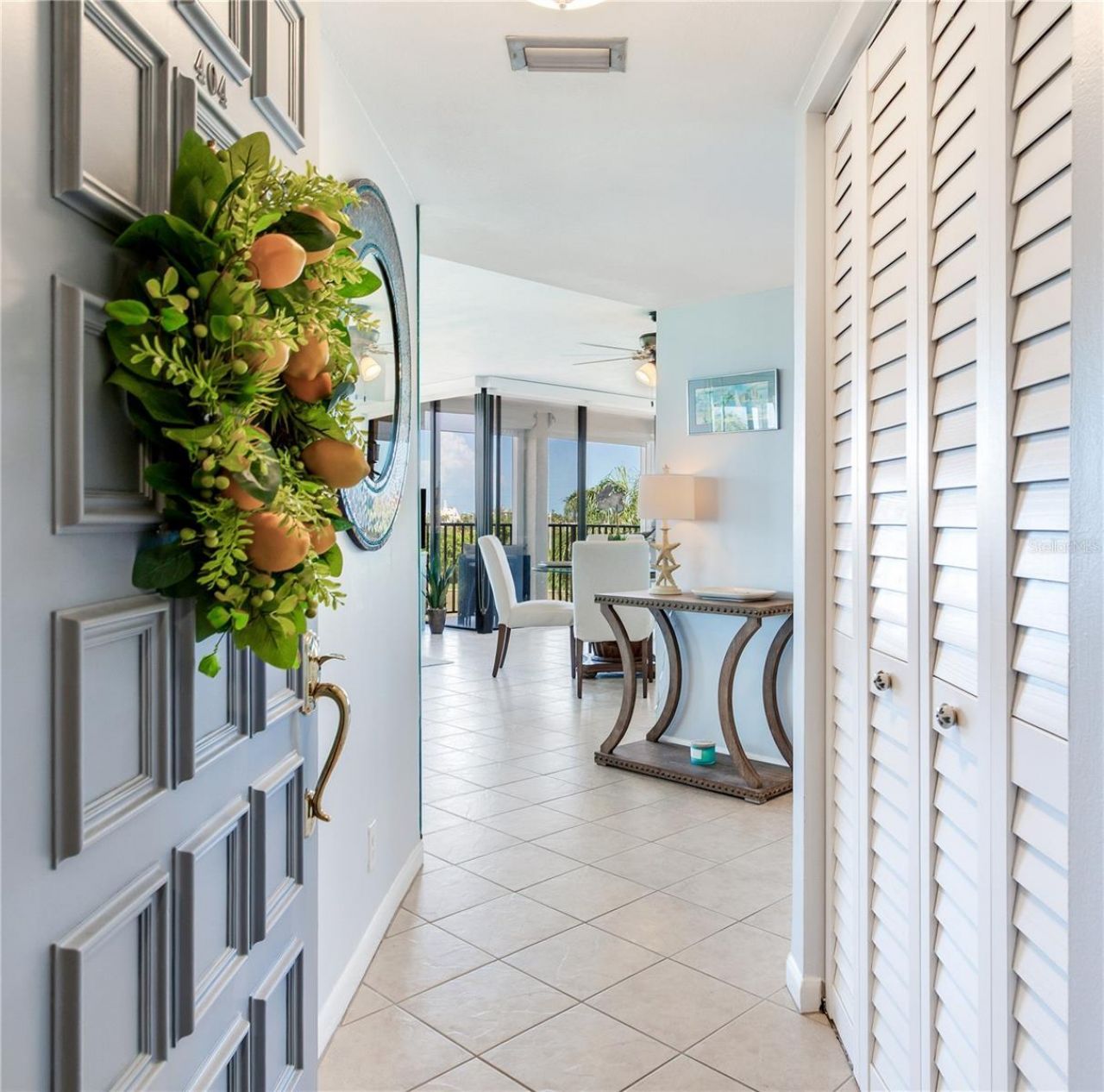 6104 Palma Del Mar Boulevard S, Unit 404, Saint Petersburg, FL 33715 Photo