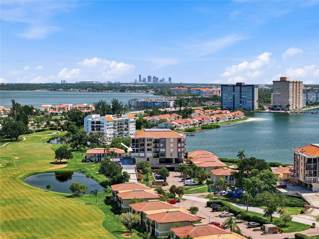 6104 Palma Del Mar Boulevard S, Unit 404, Saint Petersburg, FL 33715 Photo