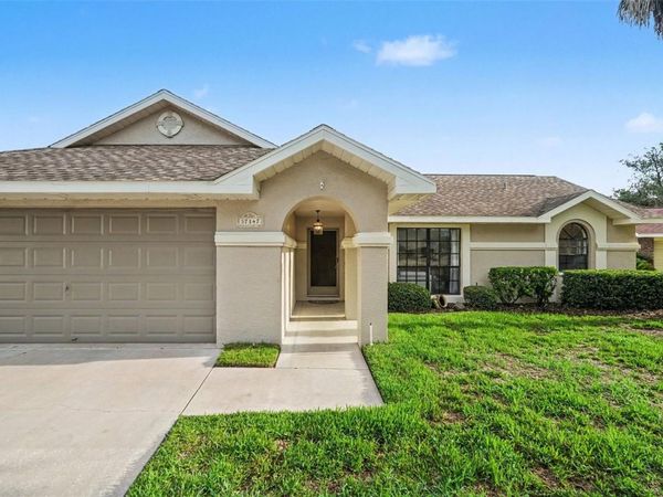 37147 FOXRUN PLACE , ZEPHYRHILLS, FL 33542