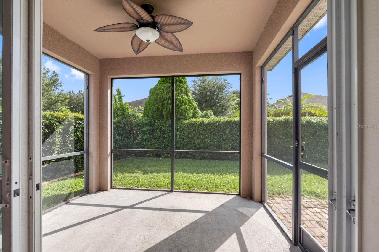 15913 Oakleaf Run Drive, Lithia, FL 33547 Photo