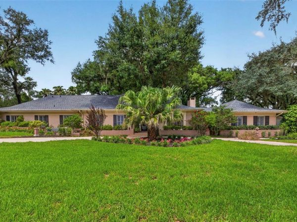 602 S RIVERHILLS DRIVE , TEMPLE TERRACE, FL 33617