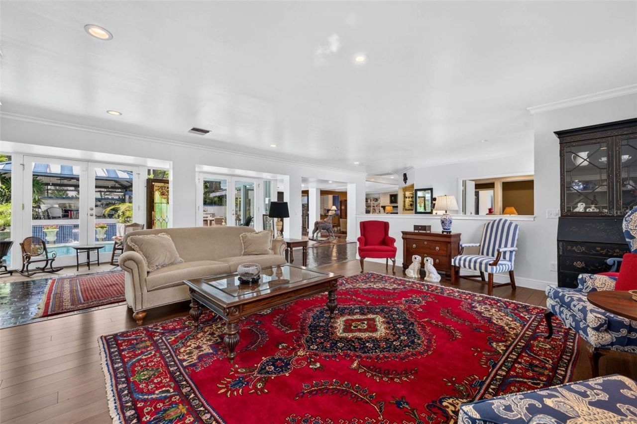 602 S Riverhills Drive, Temple Terrace, FL 33617 Photo