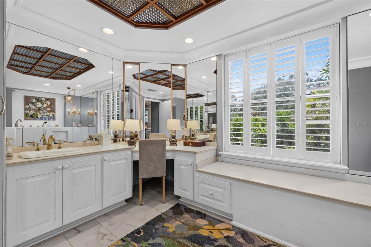 602 S Riverhills Drive, Temple Terrace, FL 33617 Photo