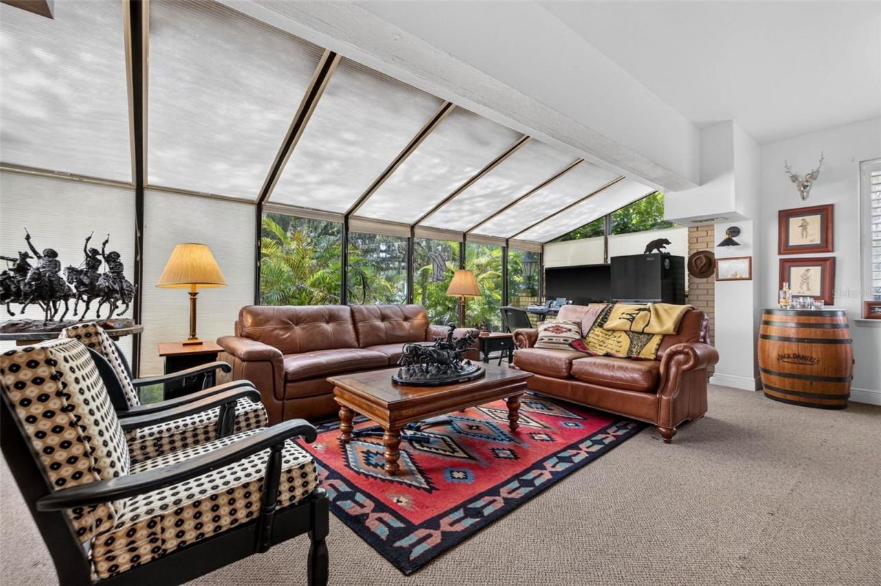 602 S Riverhills Drive, Temple Terrace, FL 33617 Photo