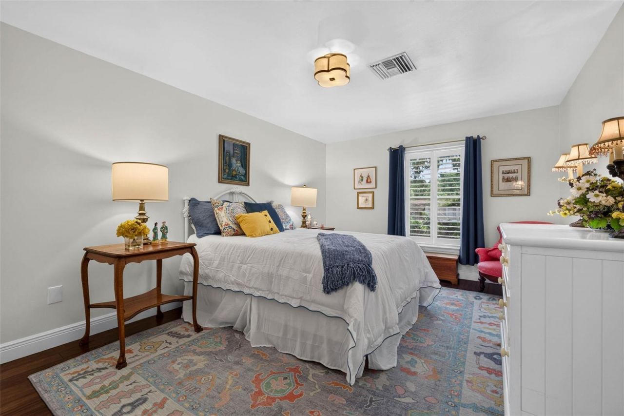 602 S Riverhills Drive, Temple Terrace, FL 33617 Photo