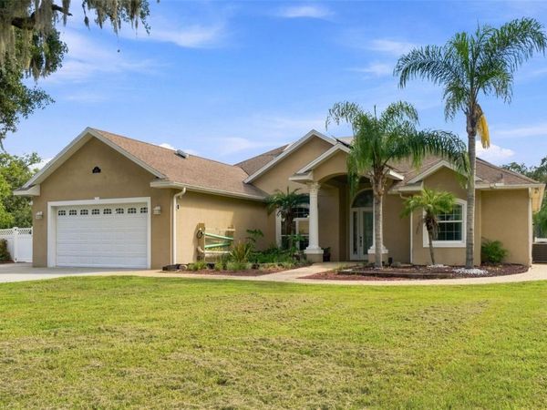 11302 OSCEOLA DRIVE , NEW PORT RICHEY, FL 34654