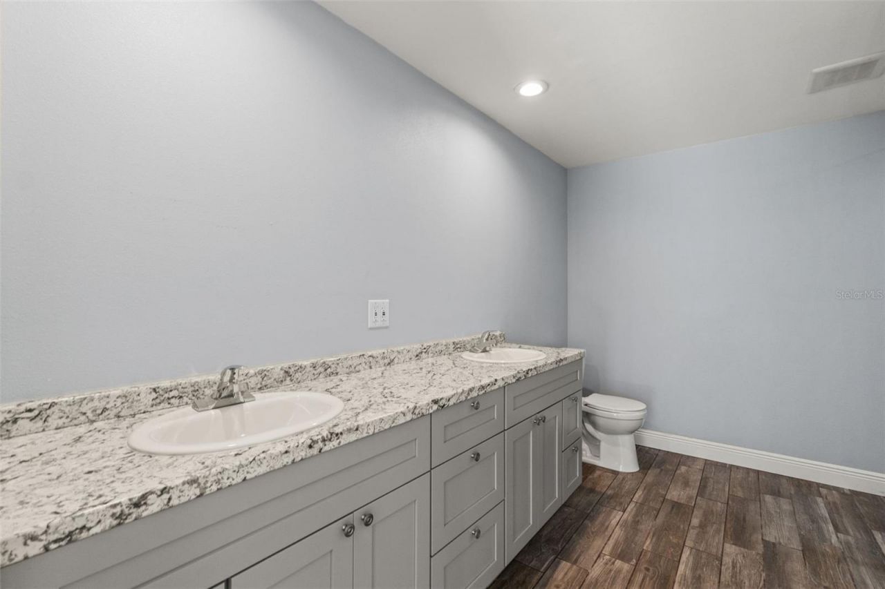 9850 Arrow Drive, New Port Richey, FL 34654 Photo