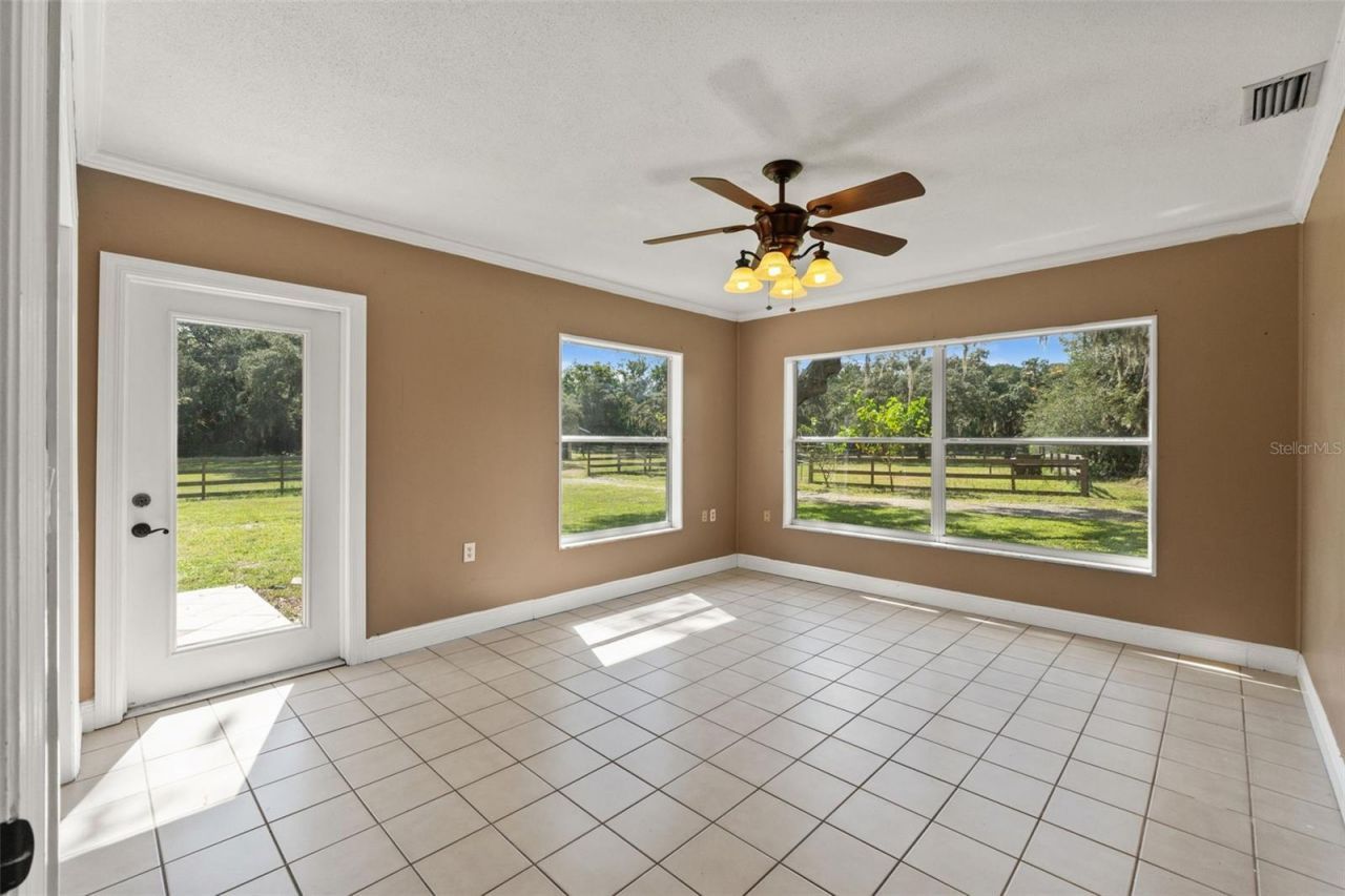 9850 Arrow Drive, New Port Richey, FL 34654 Photo