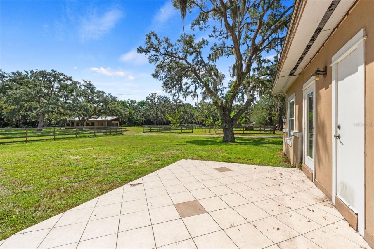 9850 Arrow Drive, New Port Richey, FL 34654 Photo
