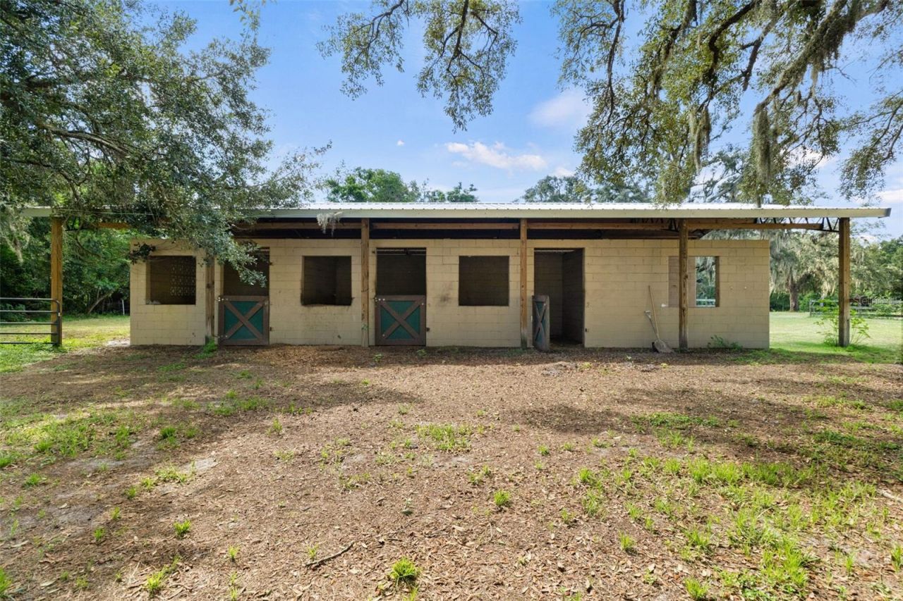 9850 Arrow Drive, New Port Richey, FL 34654 Photo