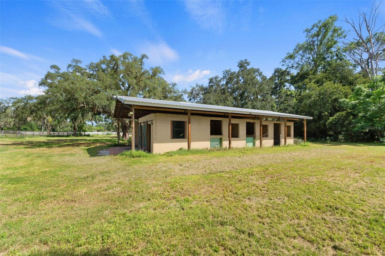 9850 Arrow Drive, New Port Richey, FL 34654 Photo