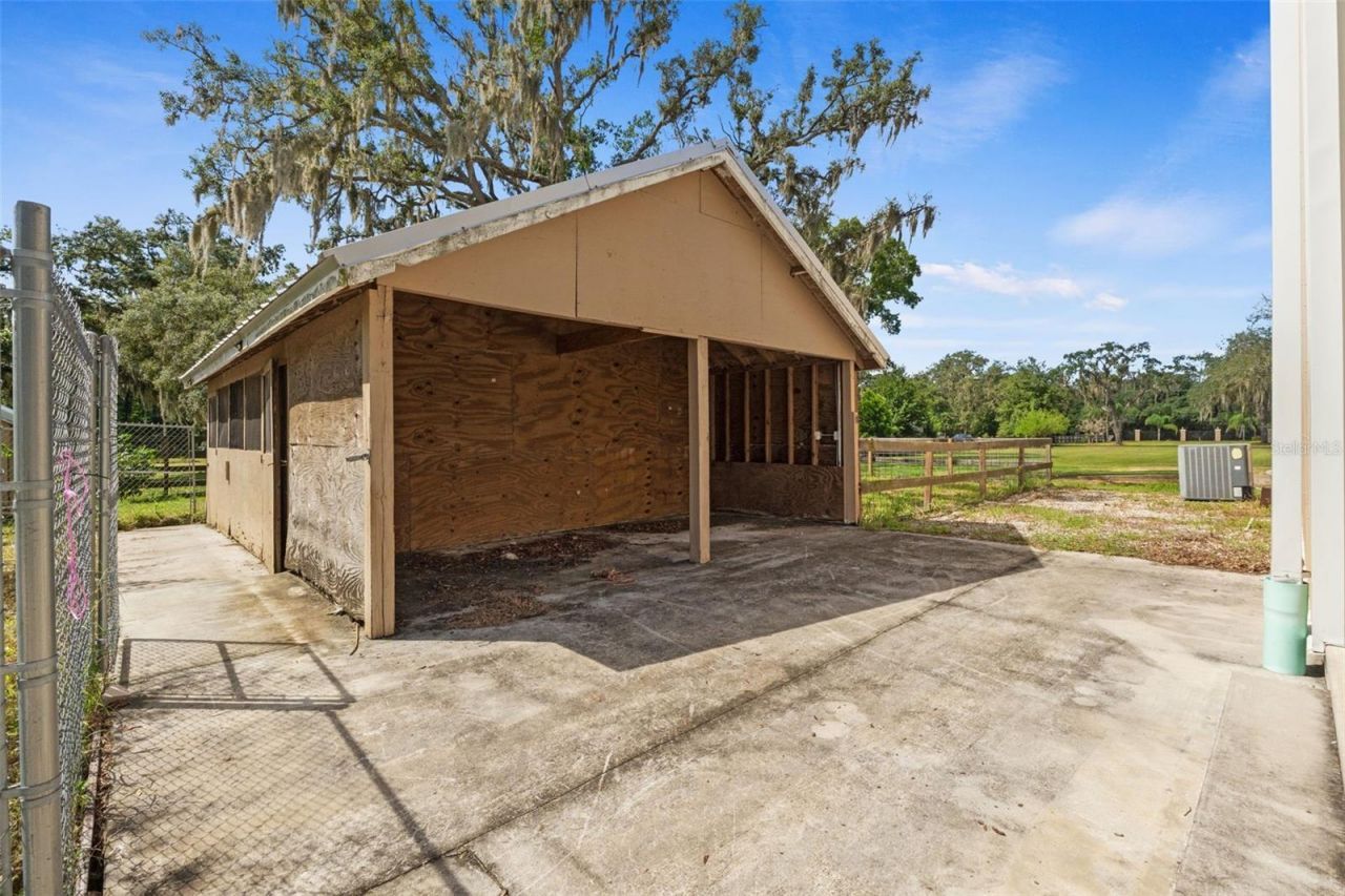 9850 Arrow Drive, New Port Richey, FL 34654 Photo