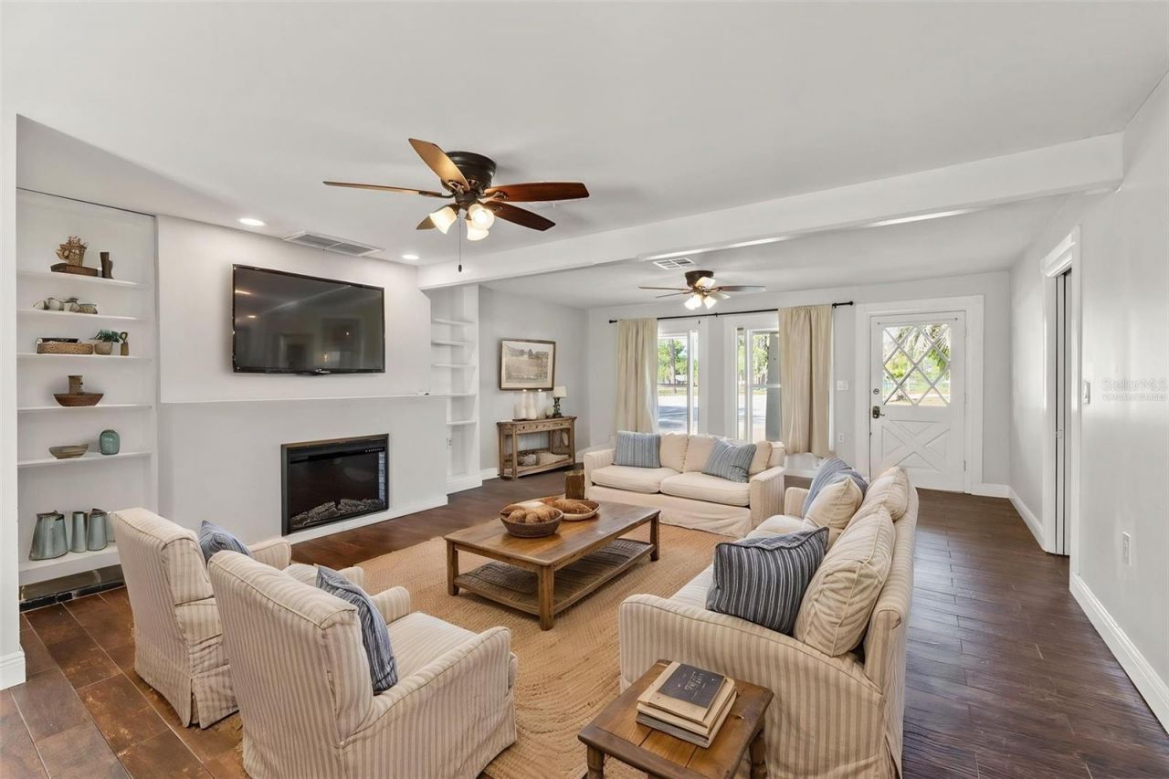 9850 Arrow Drive, New Port Richey, FL 34654 Photo