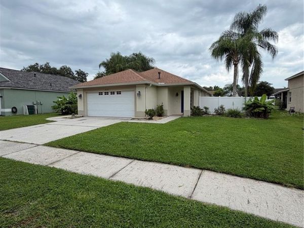 24312 SILKBAY COURT , LUTZ, FL 33559