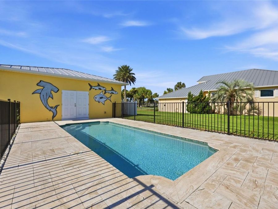 Property Image 40