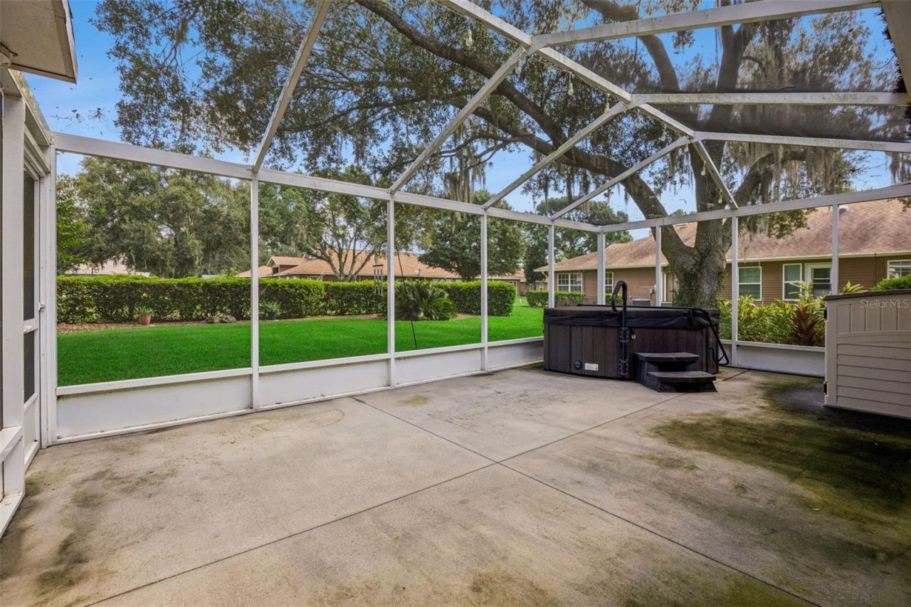 5606 Rosewall Circle, Leesburg, FL 34748 Photo