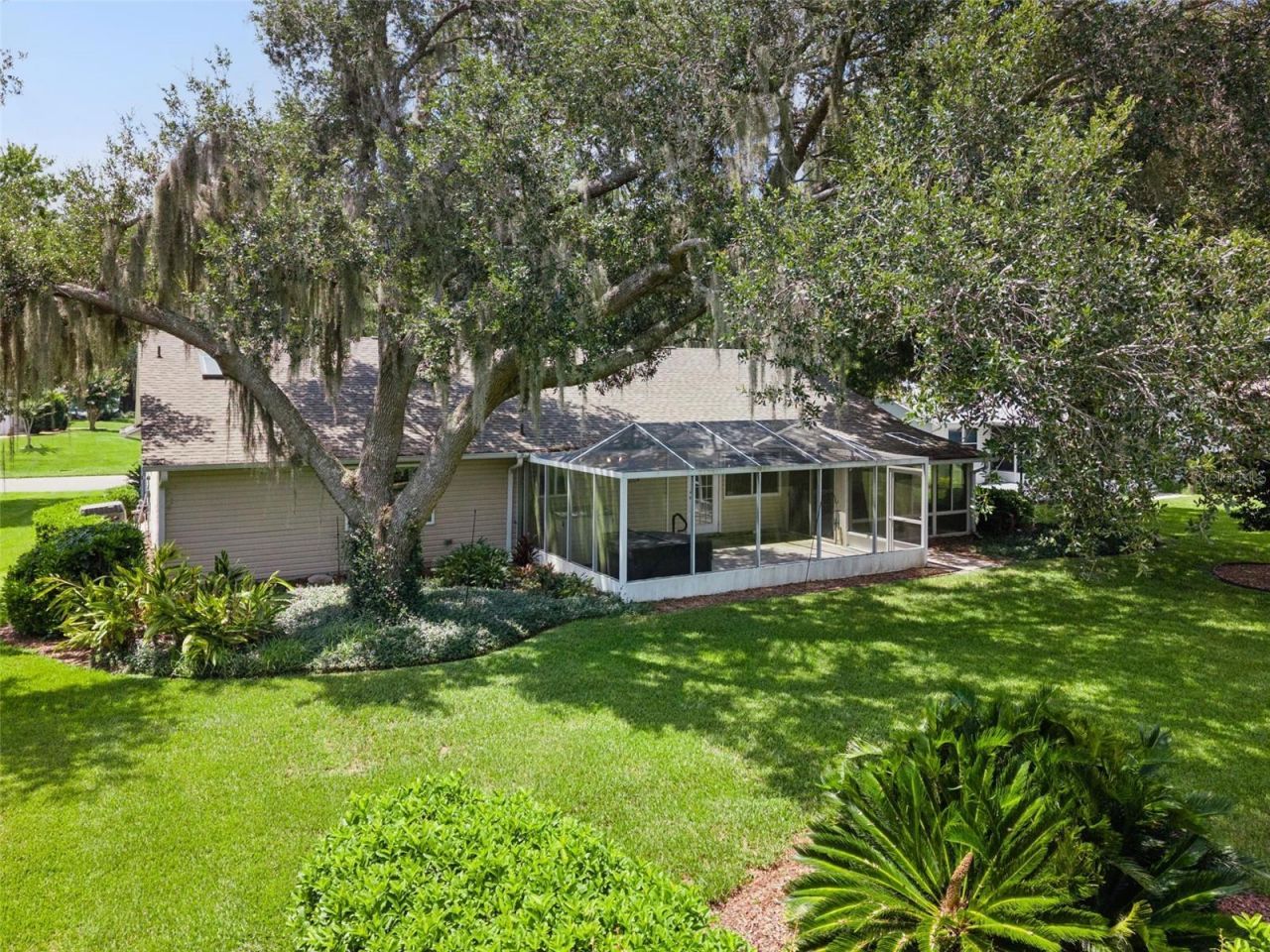 5606 Rosewall Circle, Leesburg, FL 34748 Photo