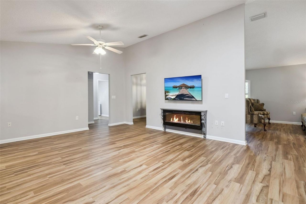 5606 Rosewall Circle, Leesburg, FL 34748 Photo