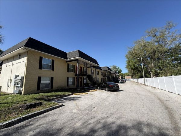 2800 E 113TH AVENUE , Unit 213, TAMPA, FL 33612