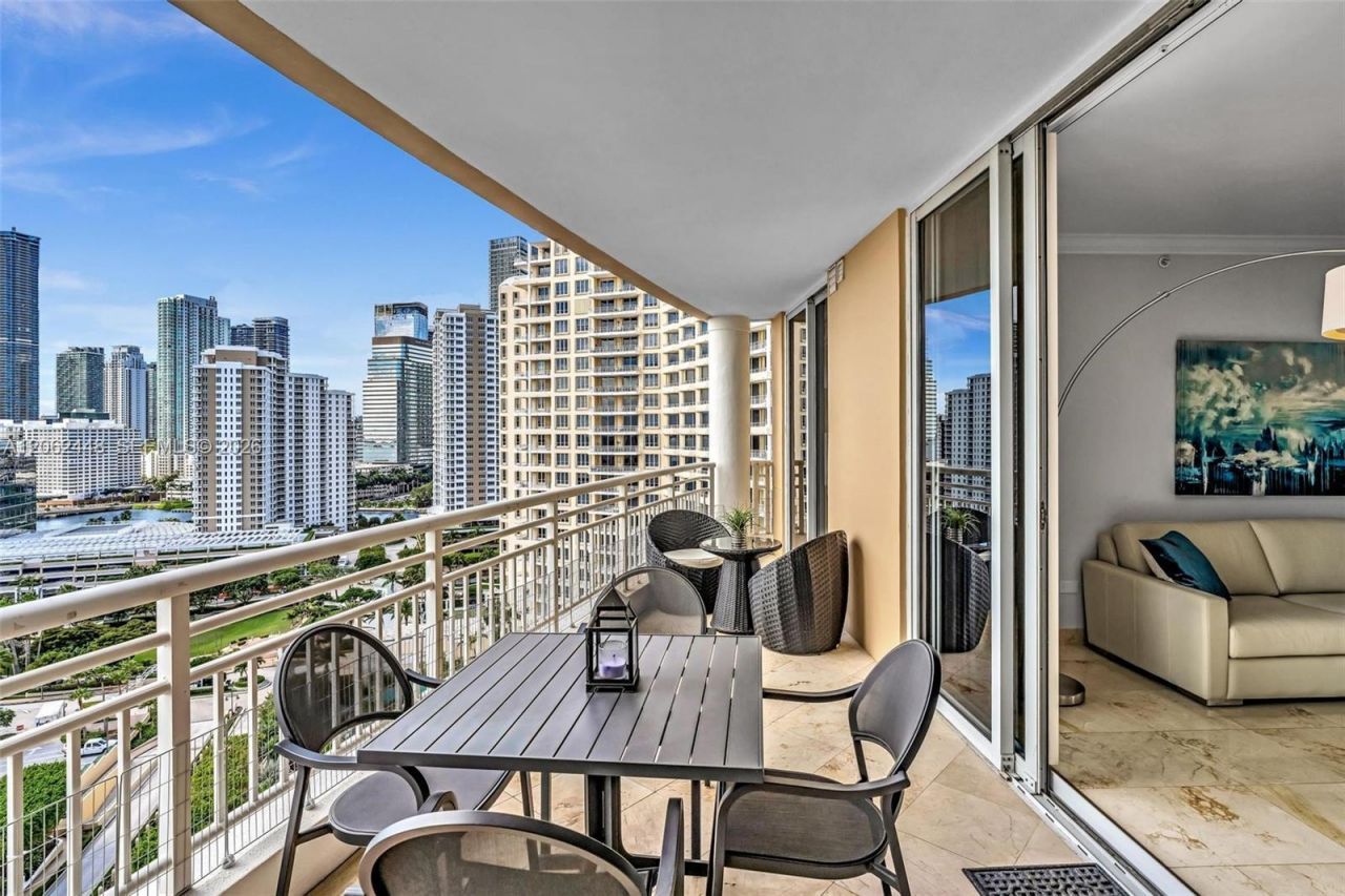 848 Brickell Key Dr , Unit 1805, Miami, FL 33131 Photo