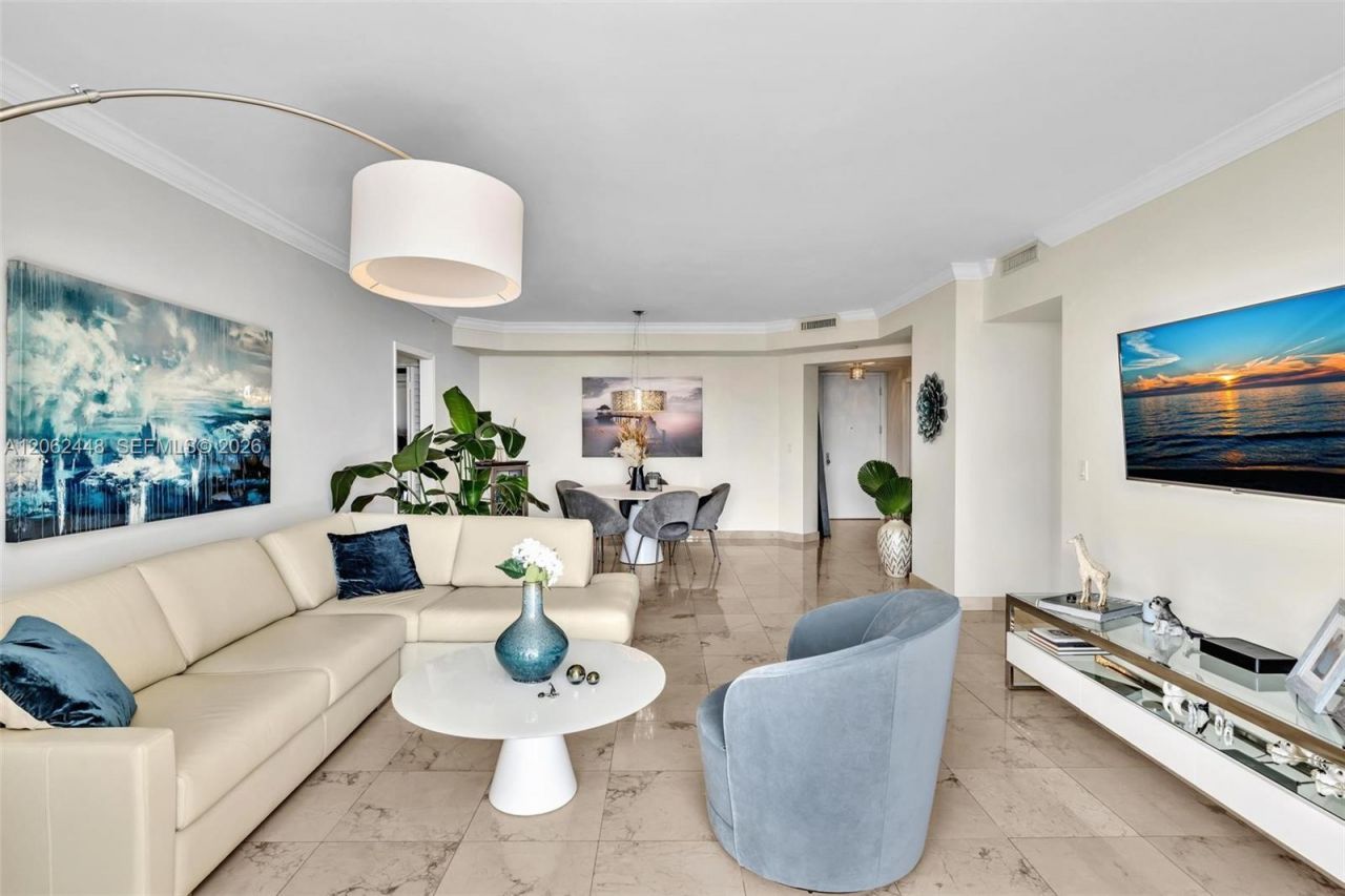 848 Brickell Key Dr , Unit 1805, Miami, FL 33131 Photo