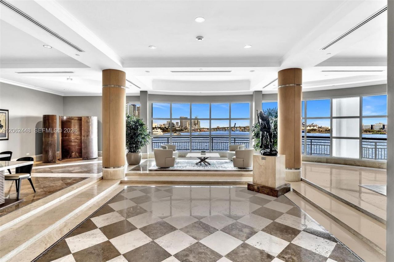 848 Brickell Key Dr , Unit 1805, Miami, FL 33131 Photo