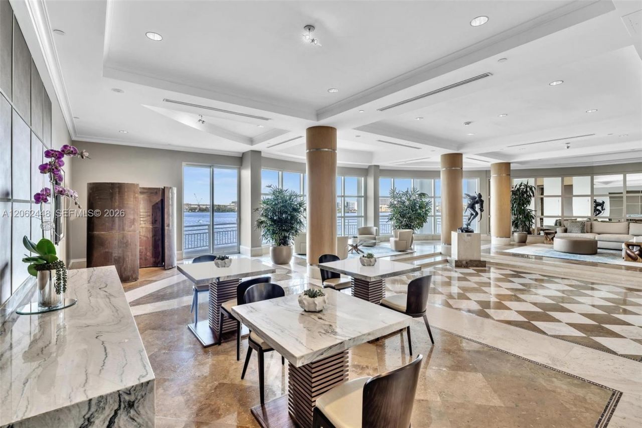 848 Brickell Key Dr , Unit 1805, Miami, FL 33131 Photo