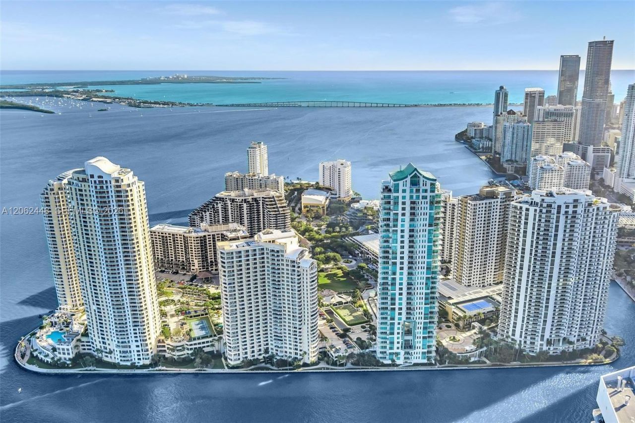 848 Brickell Key Dr , Unit 1805, Miami, FL 33131 Photo