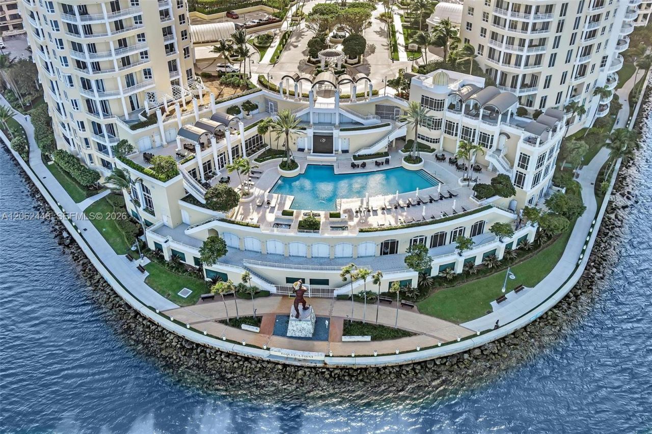 848 Brickell Key Dr , Unit 1805, Miami, FL 33131 Photo