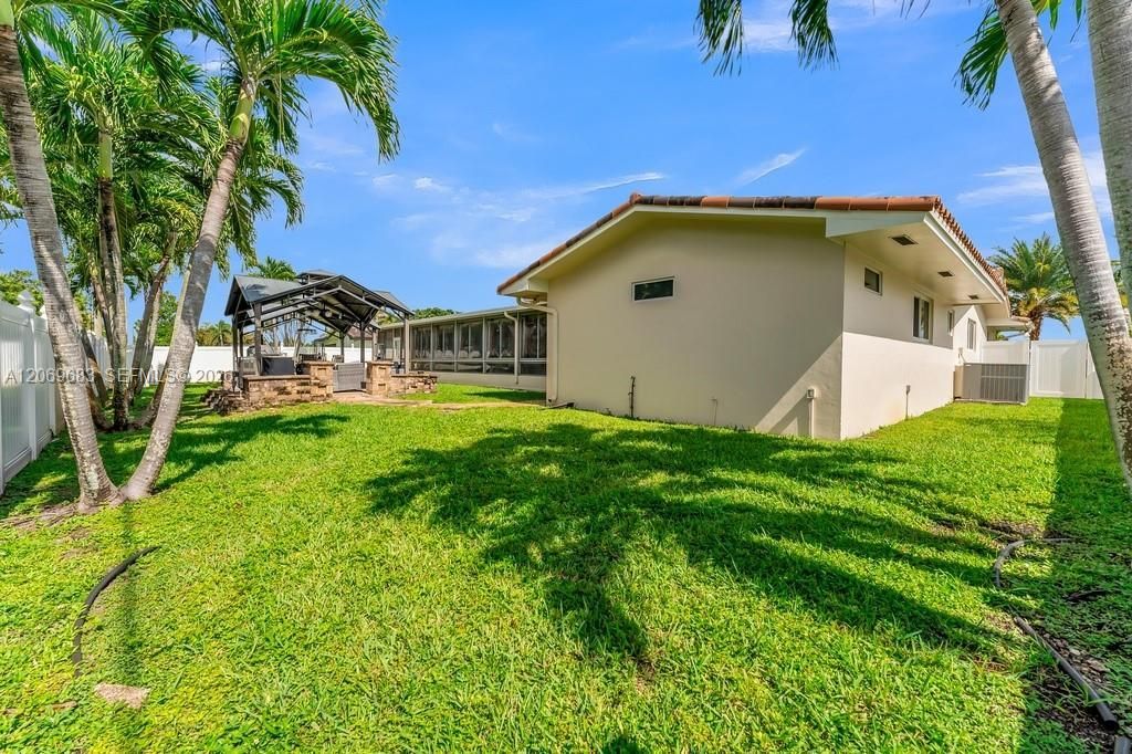 4812 Van Buren St, Hollywood, FL 33021 Photo