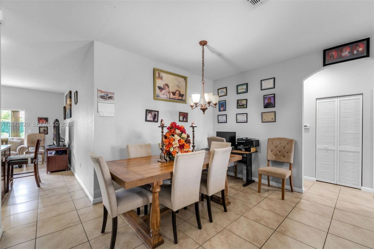 18984 SW 319th St , Homestead, FL 33030 Photo