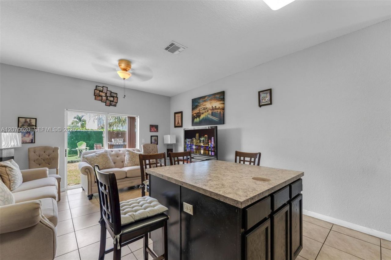 18984 SW 319th St , Homestead, FL 33030 Photo