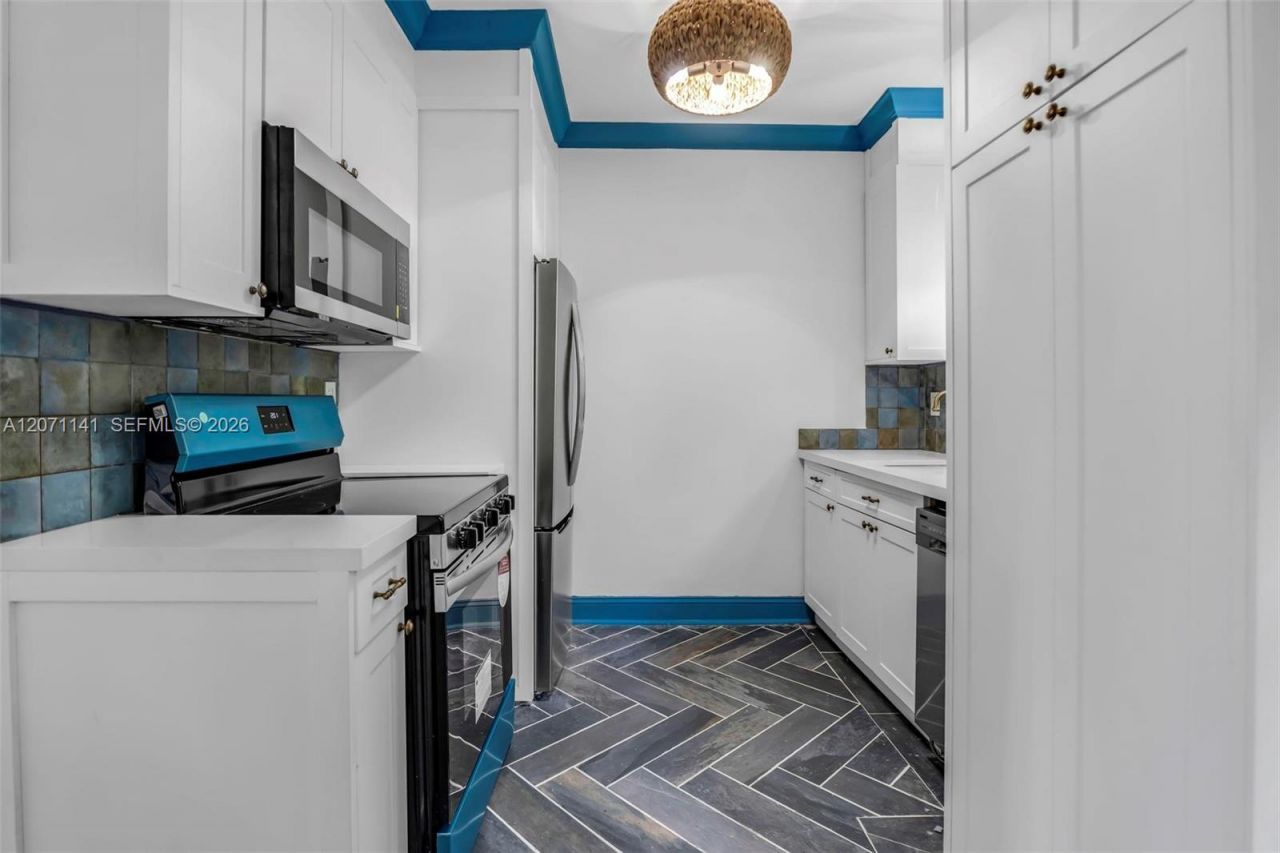 1605 Michigan Ave , Unit 929, Miami Beach, FL 33139 Photo