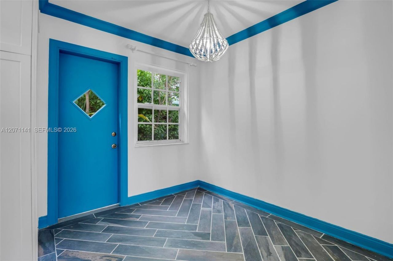 1605 Michigan Ave , Unit 929, Miami Beach, FL 33139 Photo