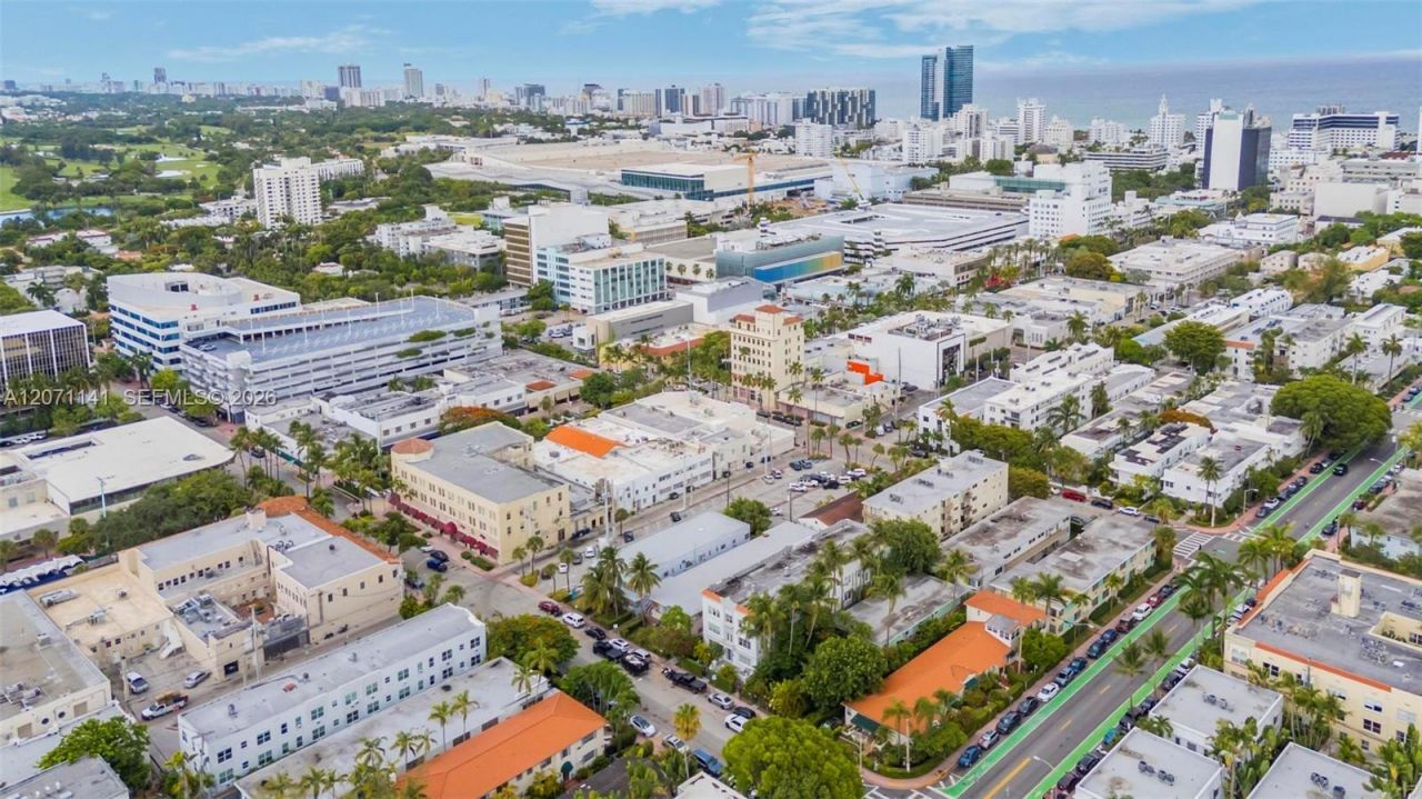1605 Michigan Ave , Unit 929, Miami Beach, FL 33139 Photo