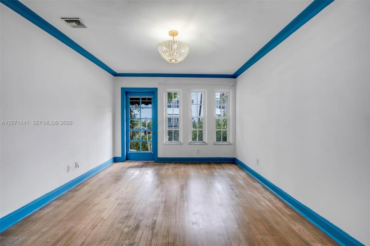 1605 Michigan Ave , Unit 929, Miami Beach, FL 33139 Photo