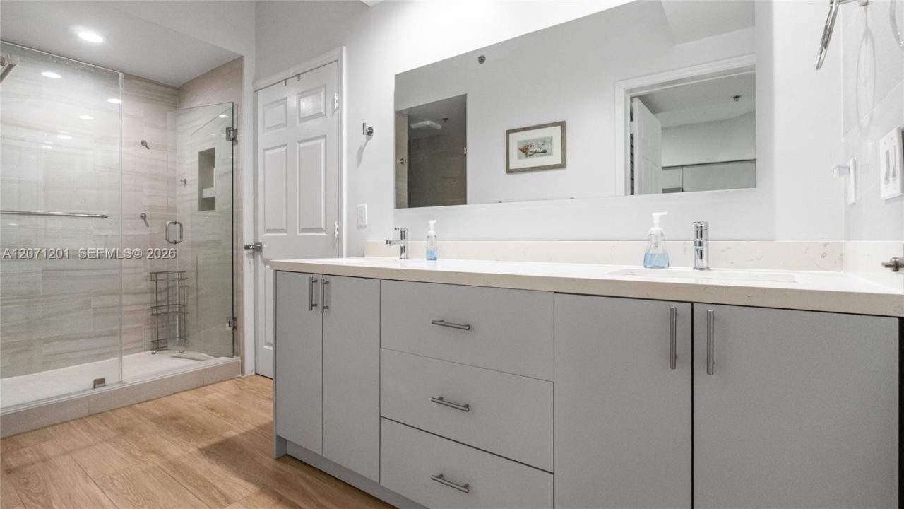 3245 NE 184th St , Unit 13213, Aventura, FL 33160 Photo
