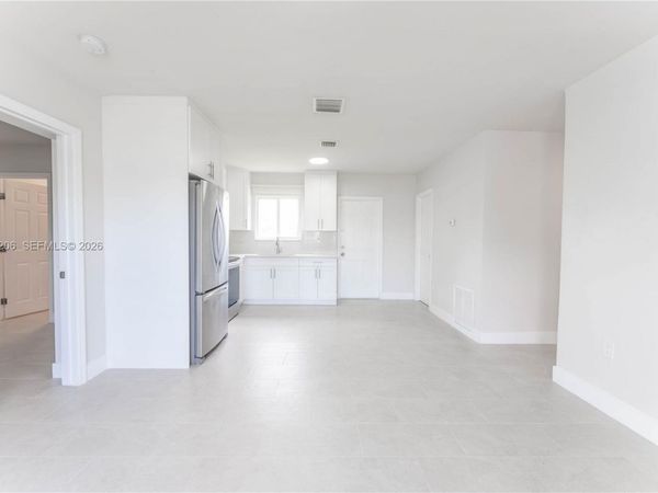 10825 SW 221st St, Miami, FL 33170